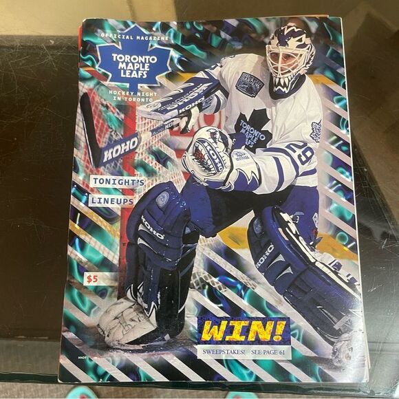NHL hockey programs - Toronto maple leafs - Picture 2 of 7
